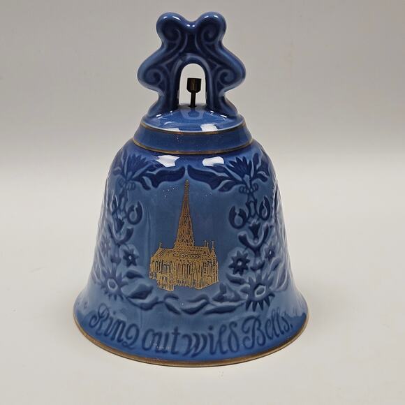 1982 Bing & Grondahl annual bell 1982 Collectible St. Stephan's Cathedral Vienna - Picture 2 of 7